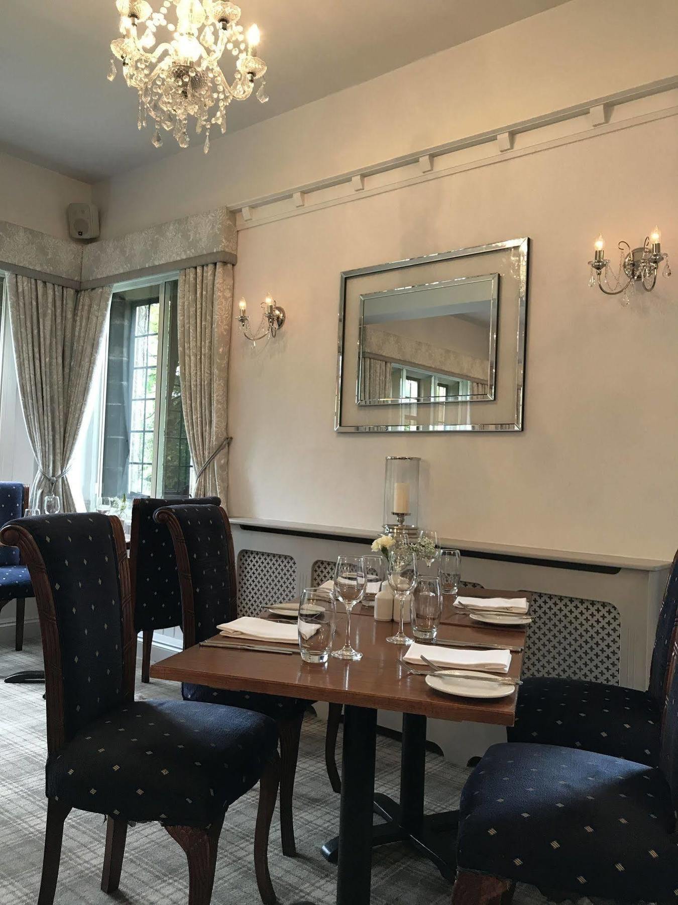 Mallyan Spout Hotel Hotel