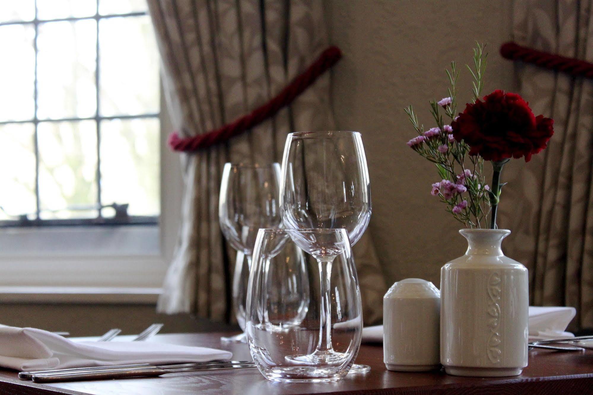 Mallyan Spout Hotel Hotel